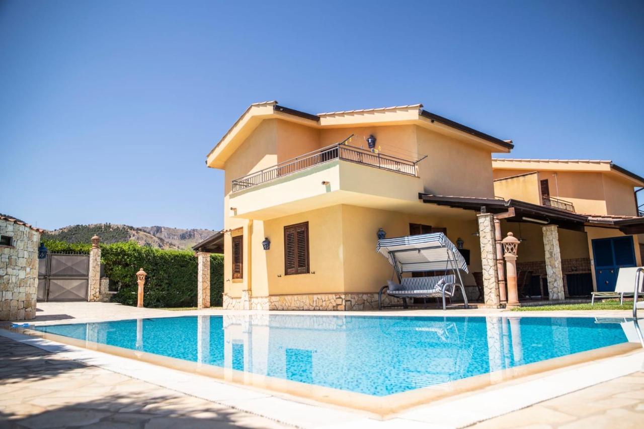Dimora Fanale, Villa Esclusiva Con Piscina Privata - Fanale Rentals Altavilla Milicia Luaran gambar
