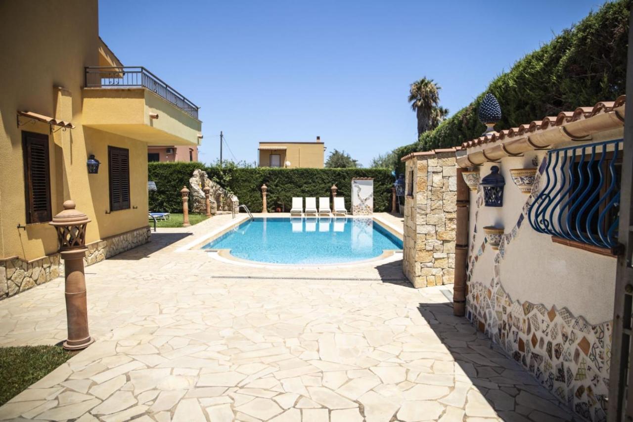 Dimora Fanale, Villa Esclusiva Con Piscina Privata - Fanale Rentals Altavilla Milicia Luaran gambar